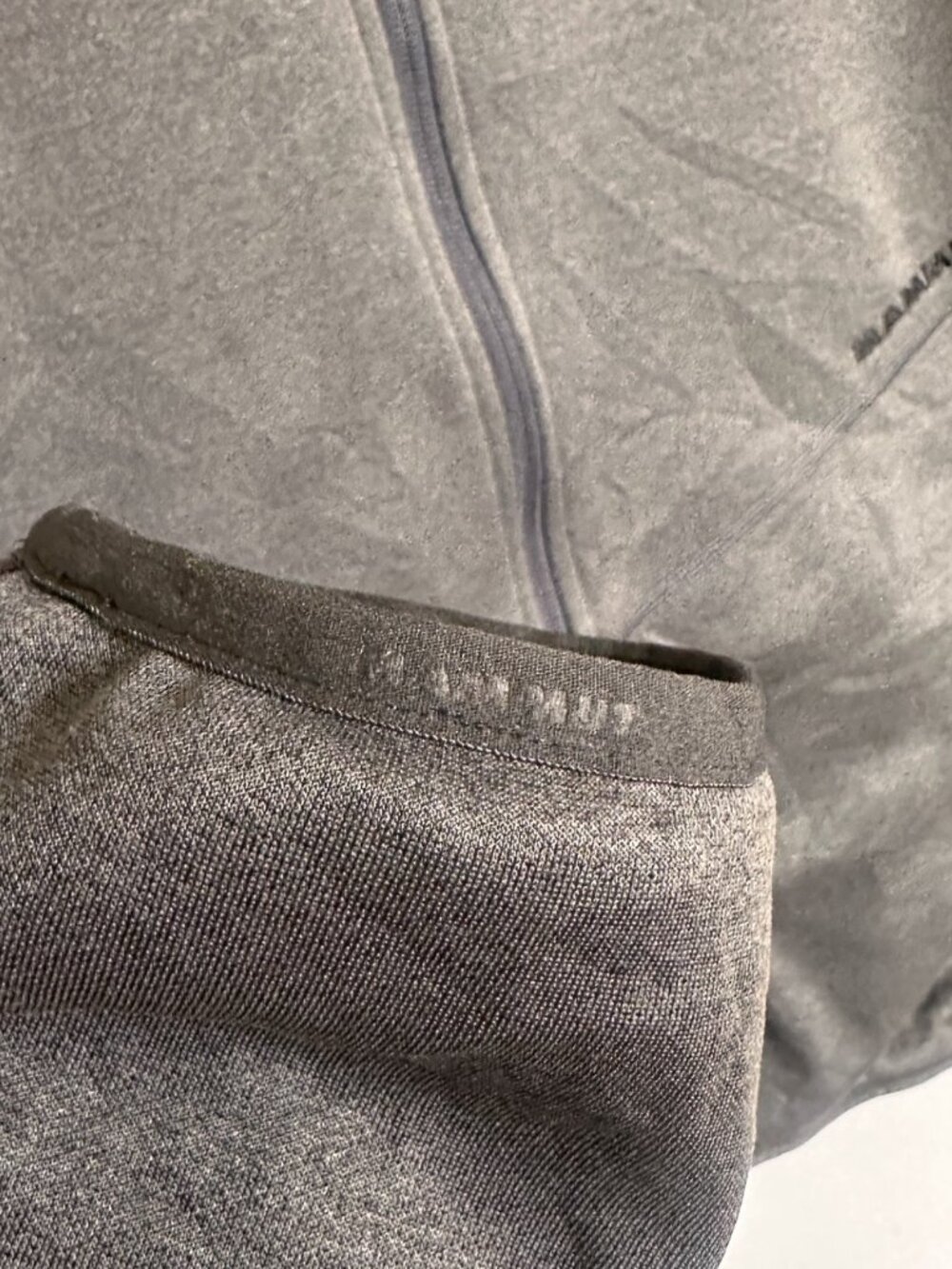 MAMMUT FULL ZIP HOODED JACKET - Picture 4 of 6